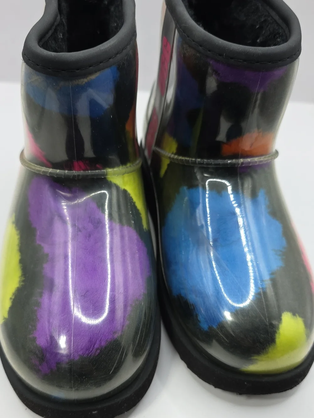 Uggs Girls Size 2